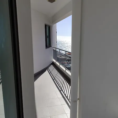 Marina Kings View Daire Funchal